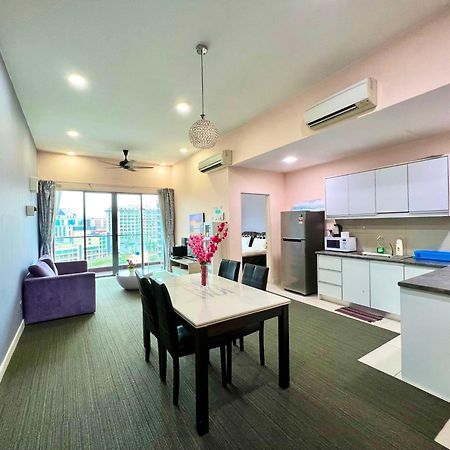 Capital O 90987 The Loft Residences Homestay @ Imago Shopping Mall 2 Kampong Sembulan Dış mekan fotoğraf