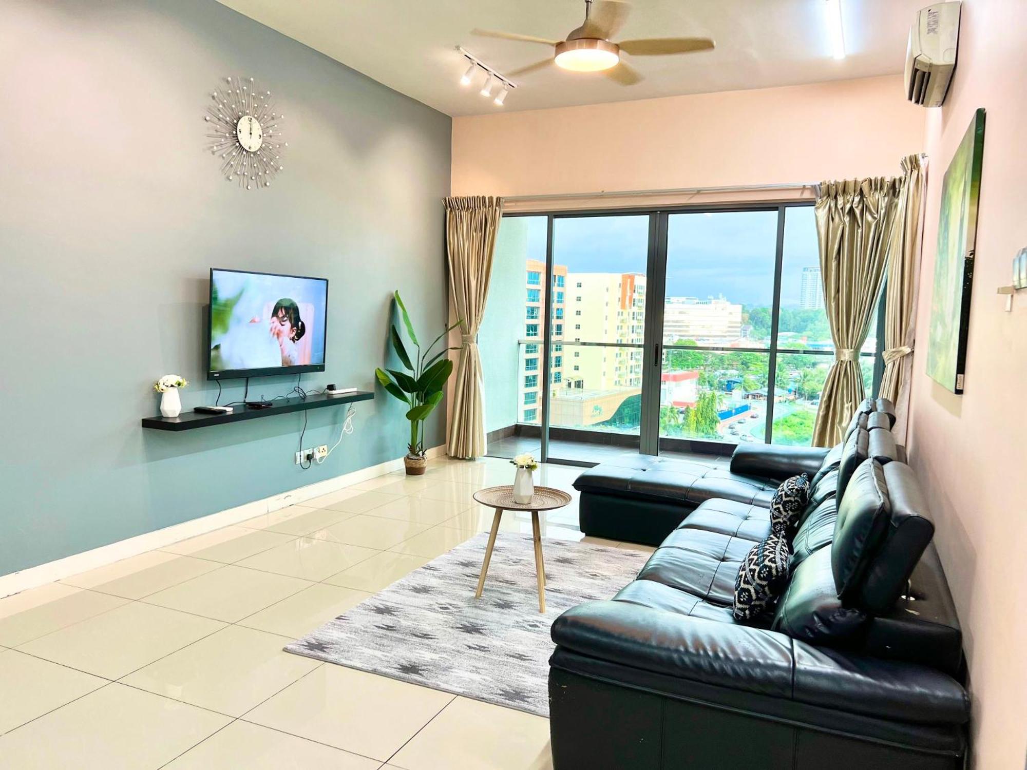 Capital O 90987 The Loft Residences Homestay @ Imago Shopping Mall 2 Kampong Sembulan Dış mekan fotoğraf